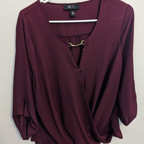 BCX Womens Burgundy Cuffed Keyhole Wrap Top - Picture 5 of 10
